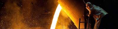 Gold price continues to soar